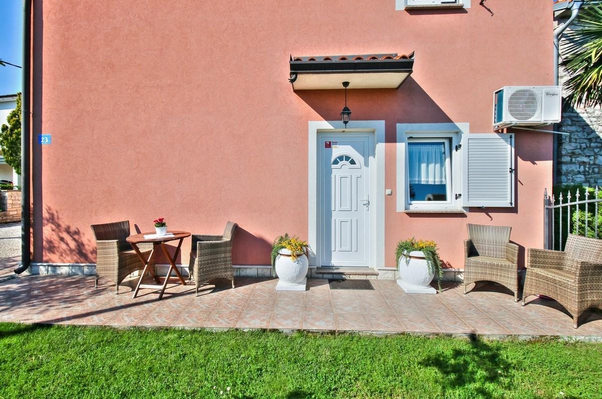 Lorena Apartments Umag Eksteriør bilde