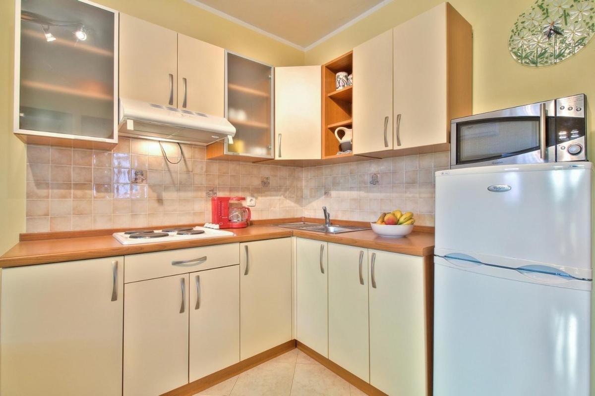 Lorena Apartments Umag Eksteriør bilde