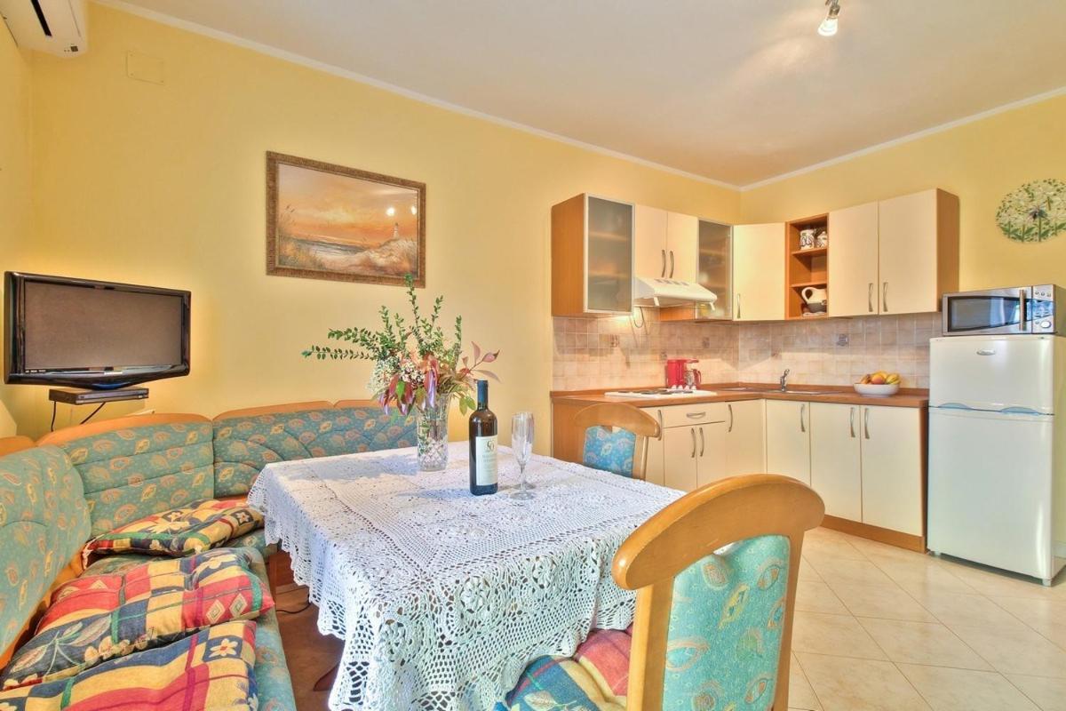 Lorena Apartments Umag Eksteriør bilde