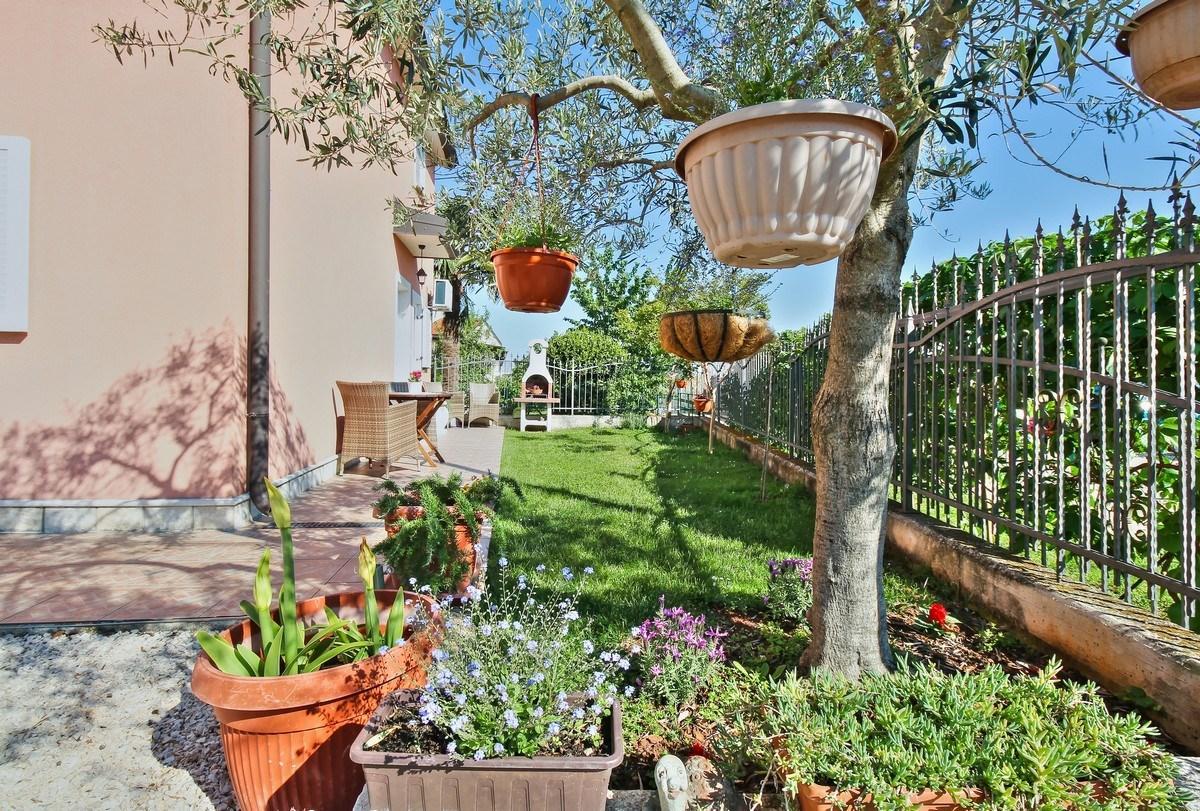 Lorena Apartments Umag Eksteriør bilde